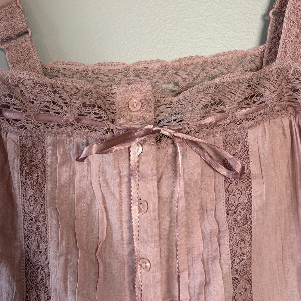 American Eagle Lace Pintuck Button Front Boho Tank Top Small Cami Crop Pink - Picture 2 of 12